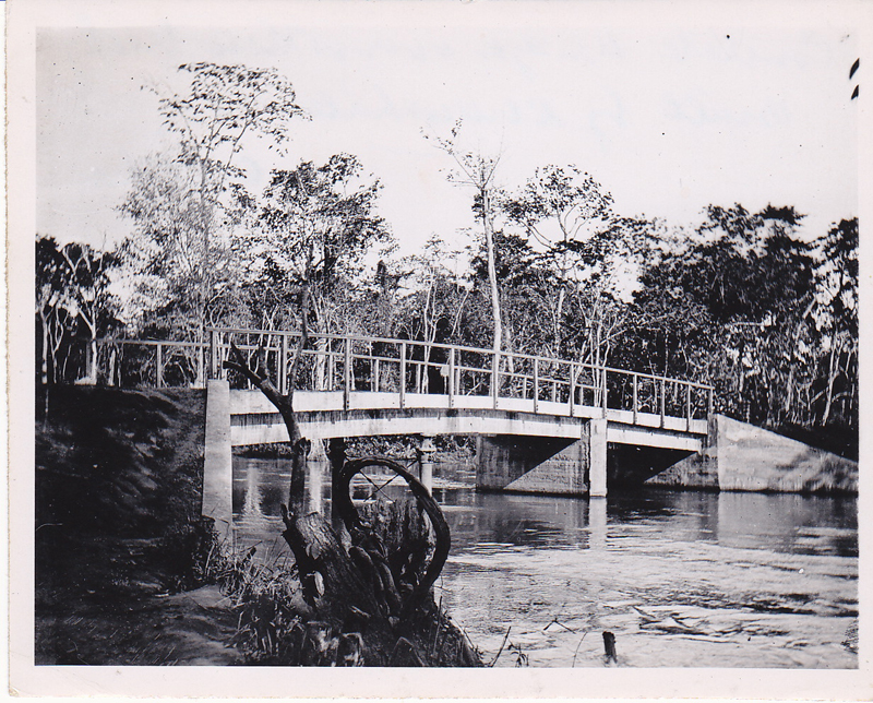 “Concrete Bridge over N’Kissi Creek, Onitsha, built by R C McWhirter 1909. River Niger.”