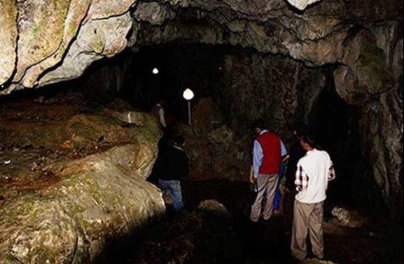 The eerie Stream of Blood in the Ibini Ukpabi cave, a chilling feature that added to the oracle’s fearsome reputation in Arochukwu.