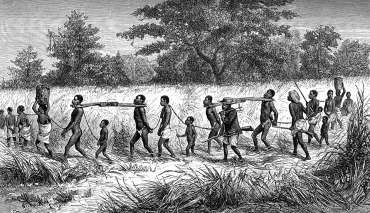Gang_of_Captives_at_Mbames-370x213
