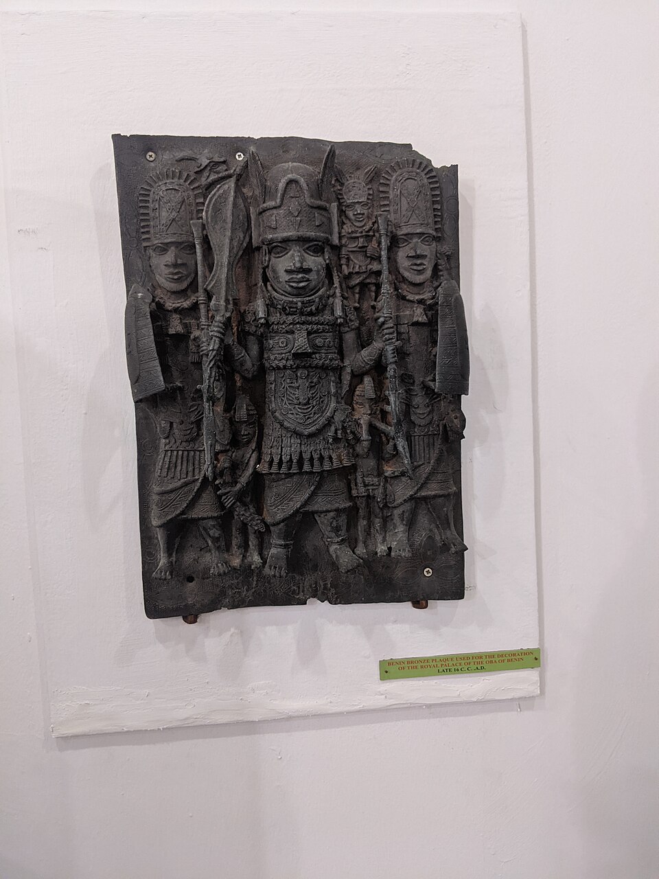 The Iwebo Palace Society: Administrative Similarities Between the Benin and Warri Royal Courts